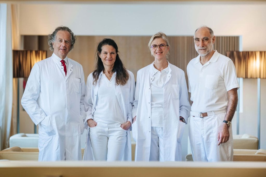 Sie haben die Wahl: Dr. Bruno Pramsohler, Dr. med. univ. Vera Skarja, Dr. Violeta Lorenz, Prof. Dr. Harald Stossier (v.l.n.r.) © Humanomed 